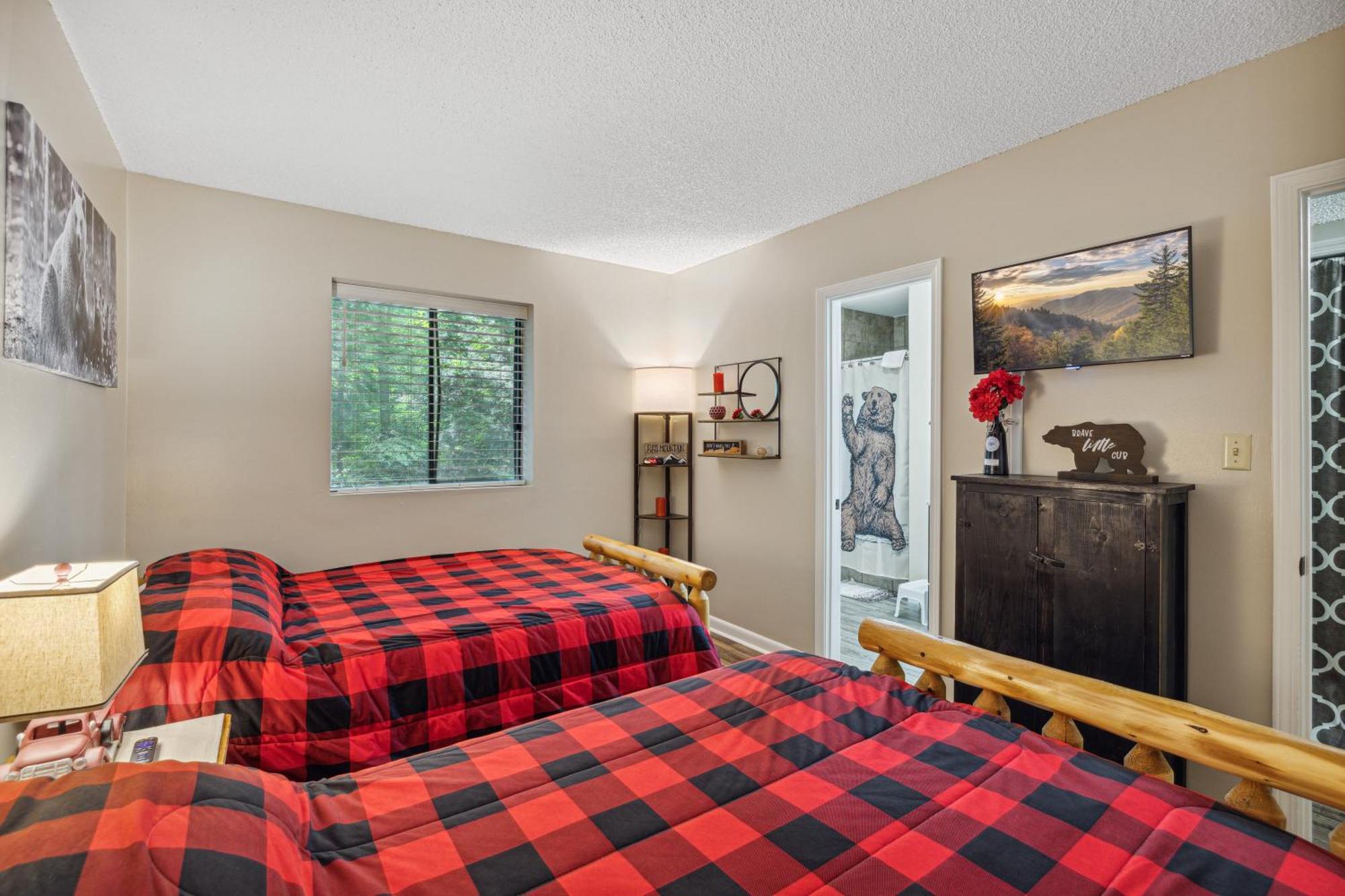 Obear Mountain Is A Newly Updated Condo In Chalet Village Of Gatlinburg! Екстериор снимка